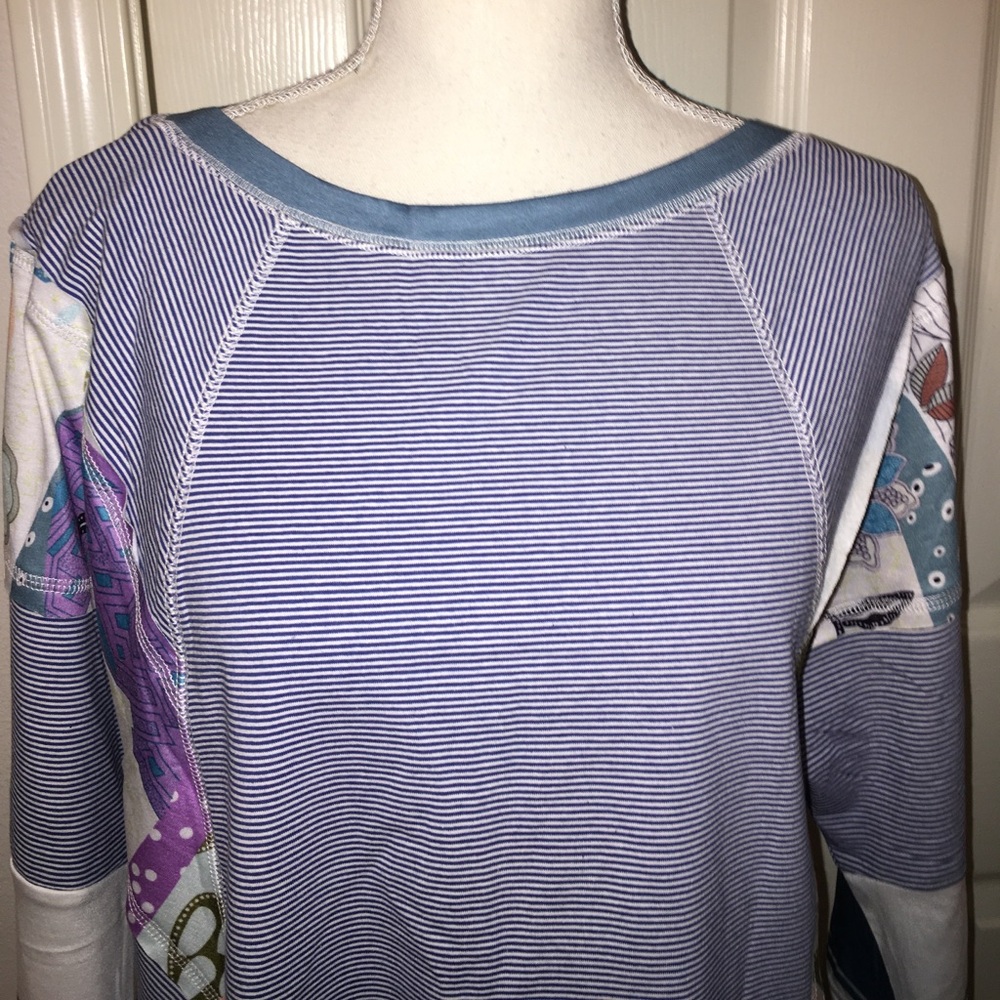 NWOT Multicolored Striped Oversized Top - Picture 2 of 9